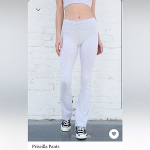 Brandy Melville Priscilla Pants (light ash)